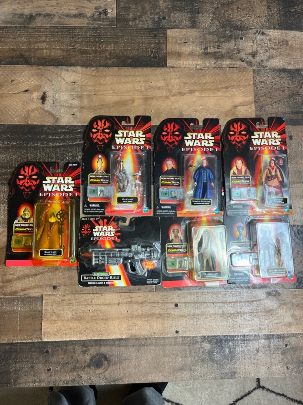 Star Wars Action Figures -‎ Black, Red, White, Green, Brown